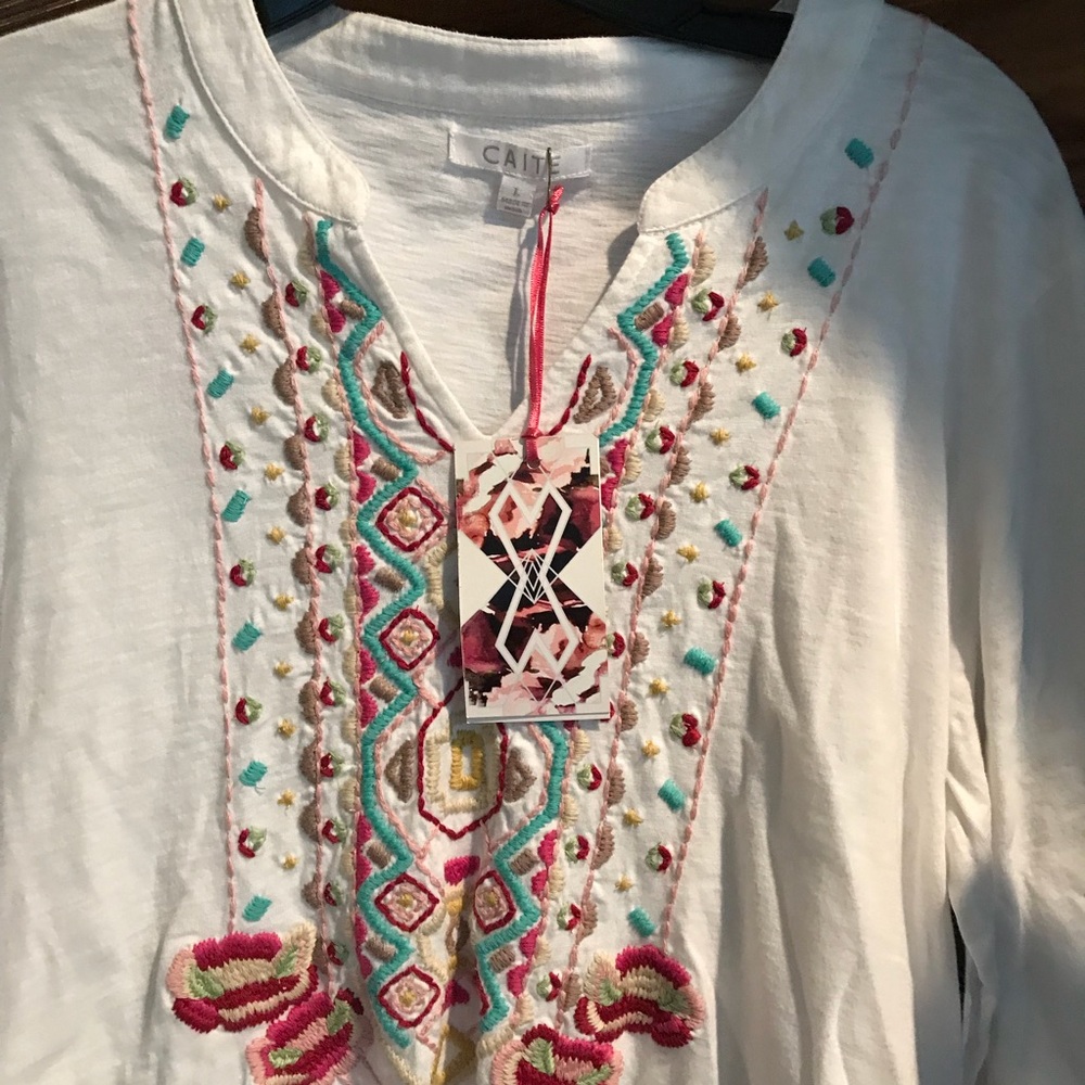 NWT CAITE boutique Tunic top - Picture 2 of 4
